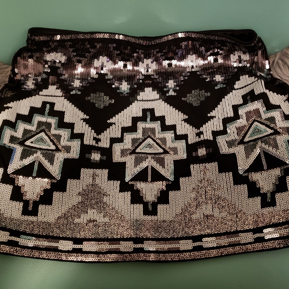 Express sequin mini skirt